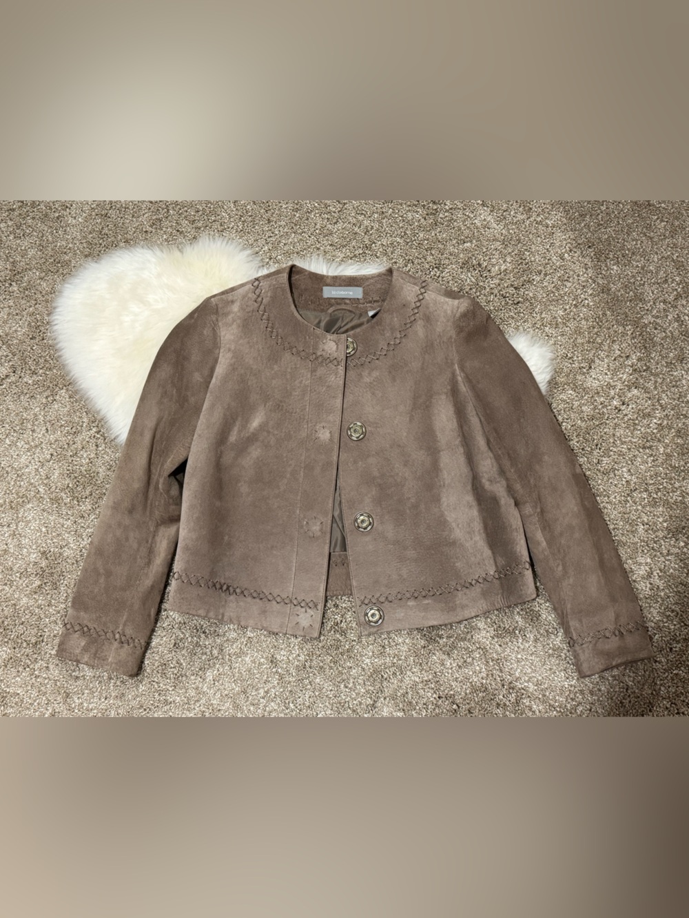 Liz Claiborne Women’s Taupe Suede Button Fall Jacket Size 6 Petite
